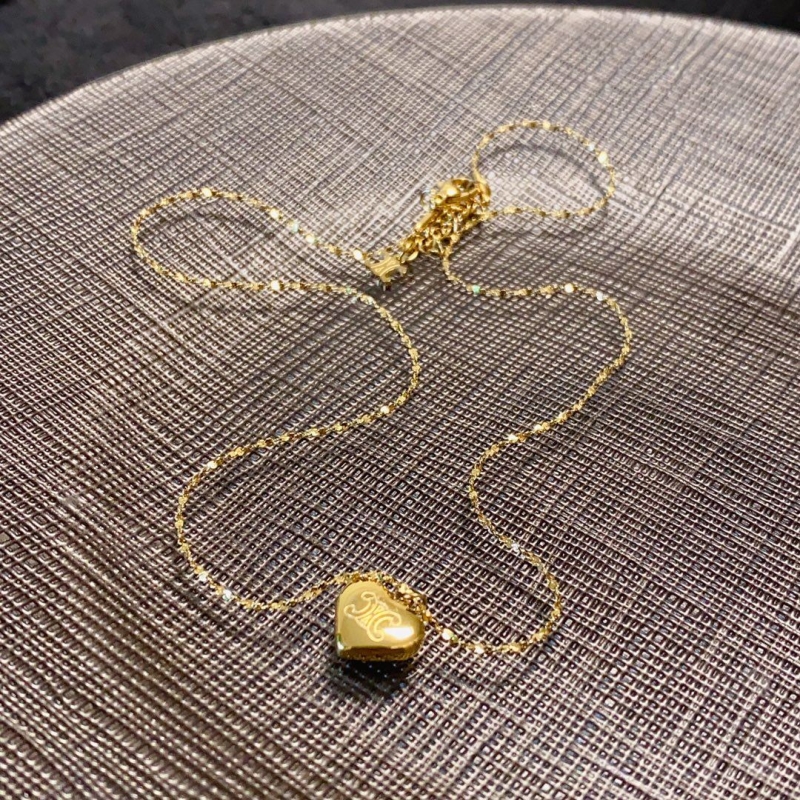 Ce1i*e necklaces